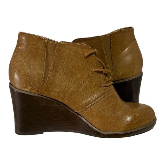 Torrid Tan Wedge Booties Women's Size 11 Faux Leather Lace-up Chunky Heel - Picture 6 of 7
